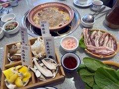 -阿婆情腊排骨火锅(金虹路店)