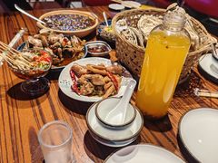 -蚝堡海鲜·威海菜·海肠捞饭·烧烤·亚洲吃蚝公司(幸福门店)