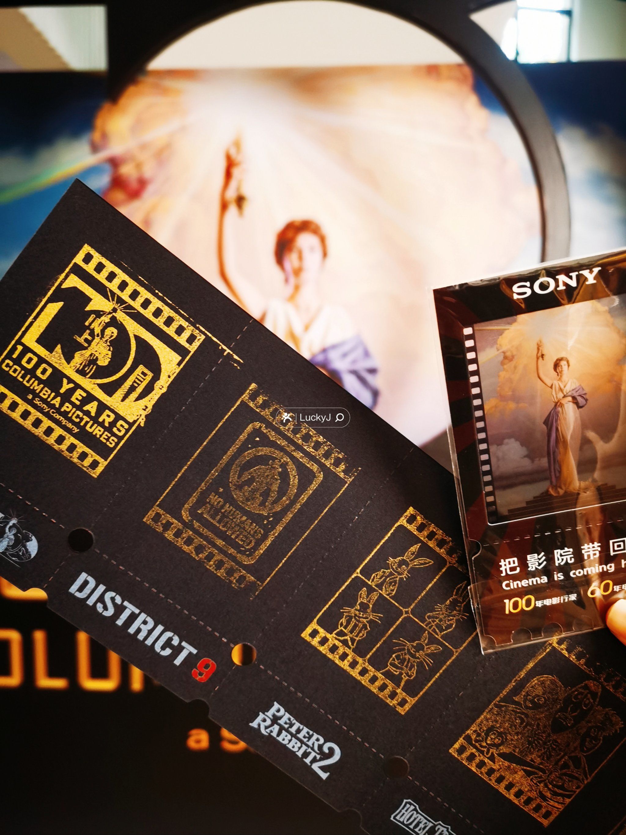 这声效感受确实犹如在身在电影院一般震撼～
现场还领到了纪念票根