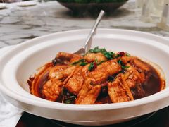 钱塘江鳗鱼烧澳洲牛肉-湖滨28中餐厅·西湖宴·杭州君悦酒店