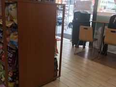 -全家便利店(康健路店)