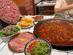 -旧街市鲜货老火锅(大光路店)