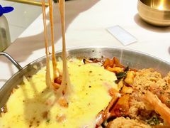必点炸鸡翅配年糕-HOTISLAND海鸡岛·韩国料理(江南西店)