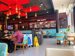 大堂-李先生牛肉面大王(上海站南广场店)