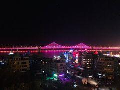-大连君悦酒店 · VIVA(星海广场店)