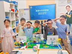 -百变天才机器人编程中心·信奥·VEX竞赛(领展购物中心店)