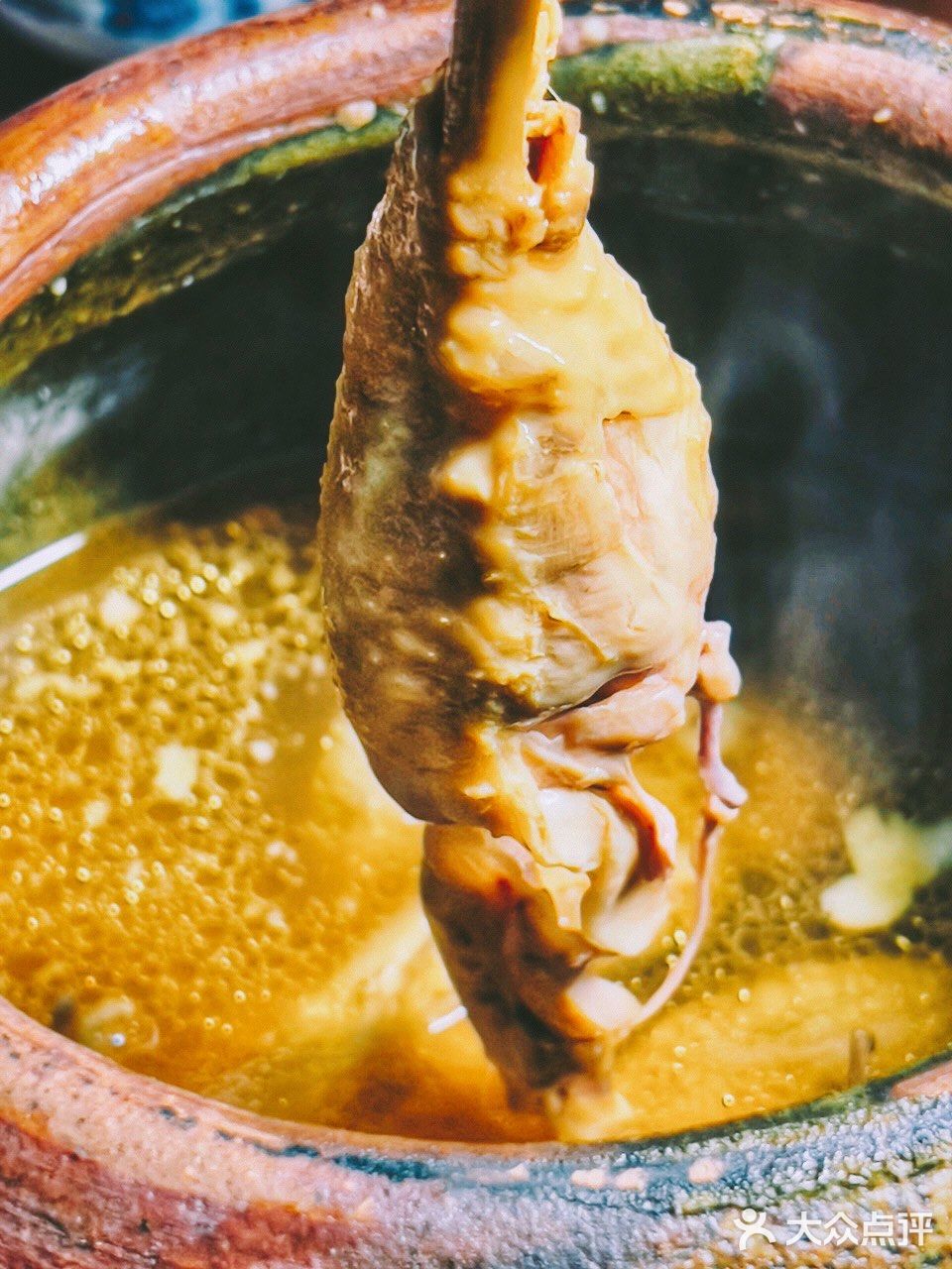 这只瓦罐鸡，有童年的味道