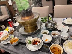 -鑫龙火锅城(青岛分店)
