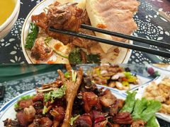 -八两八金·莱芜特色炒鸡(市南漳浦路店)