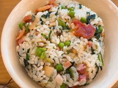 -佬钱湾仔(衣裳街店)