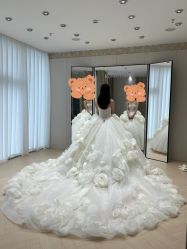 -Renee芮亦婚纱