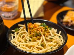 热干面-莲餐厅·湖北菜·藕汤是头牌(愚园路店)