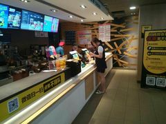 -麦当劳(南京路2店)