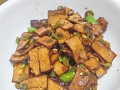-笨罗卜浏阳菜馆(龙华鹏润达店)