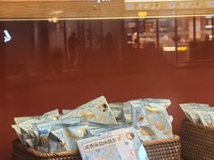 -茶理宜世(乐峰广场·尝乐集店)
