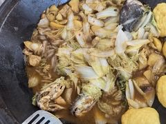 -粘豆包柴火铁锅炖