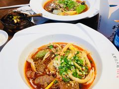 -成都你六姐·牛肉冒菜(城市集市合生汇店)