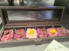 -左庭右院鲜牛肉火锅黑金店(陆家嘴中心店)