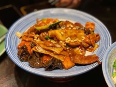 松仁爆三鲜-那家山城(樱桃园店)