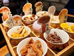 -菌自由丨野生菌火锅特色庭院餐厅(丽江古城店)