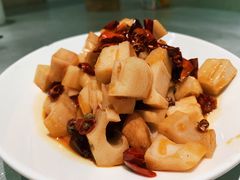 -姚姚酸菜鱼·金戈戈香港豉油鸡(喜荟城联名店)