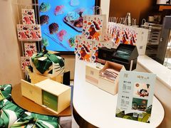 -奈雪的茶(华侨城创意园店)