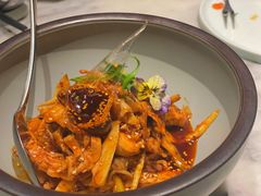敲糖棒棒鸡-辛香汇·现炒川菜(淮海路百盛店)