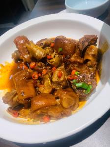 豆豆湘一剁椒鱼头(弘阳广场店)-"位置燕郊弘阳广场二楼,新店装修的