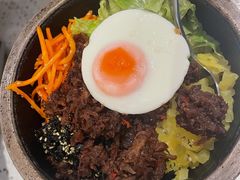 香辣牛肉石锅饭-花味烤肉·拌饭(建邺万达店)