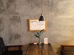 -黑石咖啡(小十字店)
