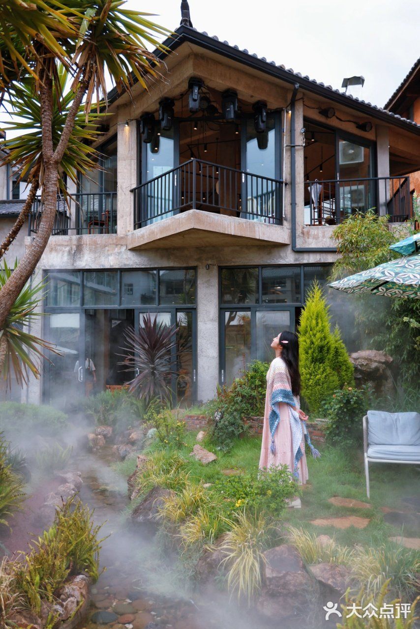 丽江篇·青春环游记同款木屿.废墟餐厅