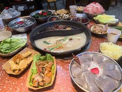 -赵美丽·重庆社区火锅·直营店(火车东站·中豪国际店)