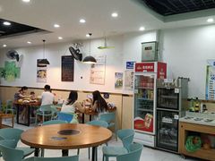 -老何家后安粉·糟粕醋海鲜火锅(三亚湾椰梦长廊店)
