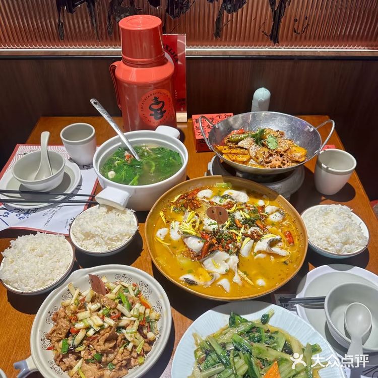 嘴馋的时候，就该吃点锅气炒菜！