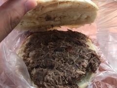 黄老太牛肉烧饼-老西关黄老太牛肉烧饼