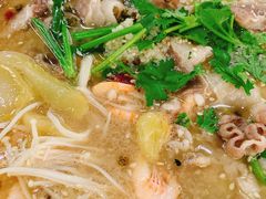 酸菜肥牛-无招牌
