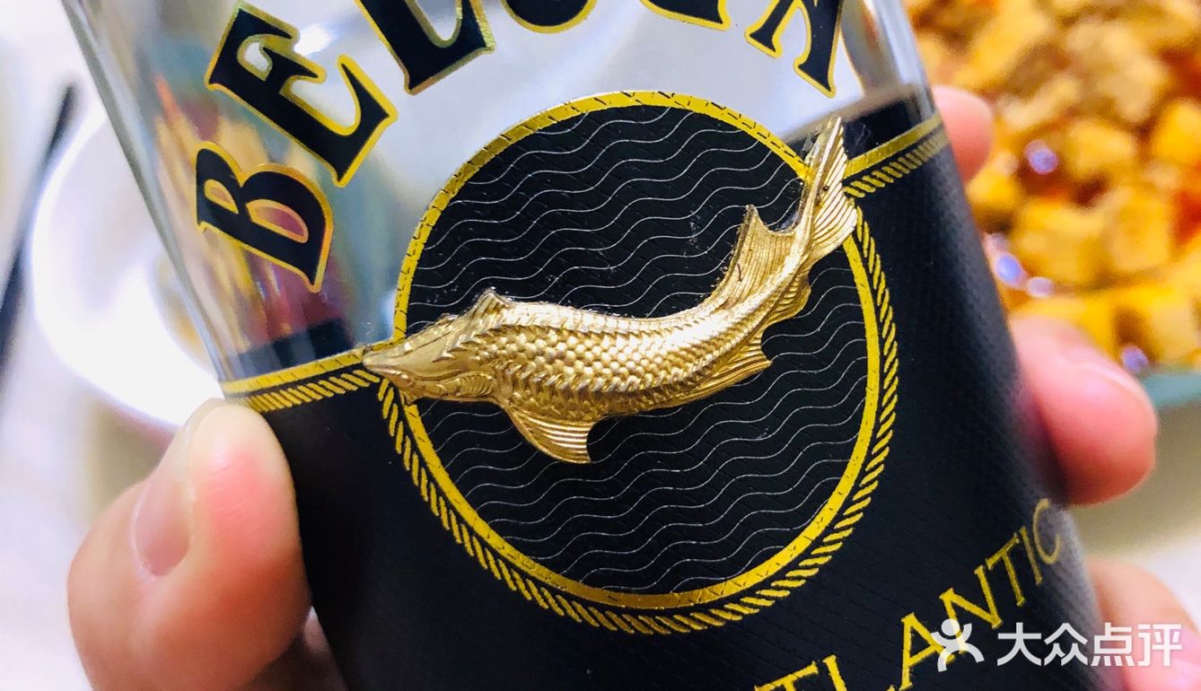 四十度，闻着没有什么酒味，但是喝起来那叫一个烈！