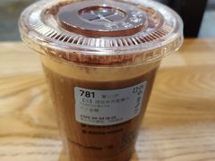 -瑞幸咖啡(巴黎春天陕西路店)