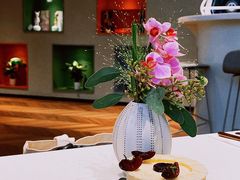 -潮一不贰·法式甜品·生日蛋糕·西式简餐(外滩店)