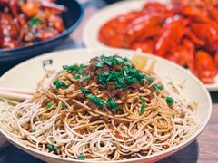 -巴厘龙虾·榜首油焖大虾(音乐学院·沿江酒馆店)