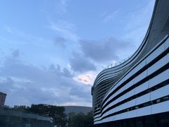 -广州市白云区图书馆