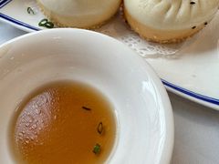 生煎-老人和饭店(淮海中路店)