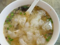 -街头顶黄记馄饨王(中山中路店)