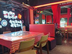 -霸气大叔干锅鸭头·龙虾烧烤·川菜·赛事直播(三里屯店)