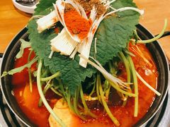 小滴排骨火锅-喇喇排骨火锅·传统韩式脊骨汤(望京西园总店)