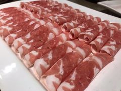 精选盐池羔羊肉-和院老火锅铜锅烧烤海鲜(朱雀大街店)