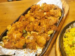 -老东镇啤酒屋海鲜加工·蒸汽海鲜·海鲜烧烤(台东店)