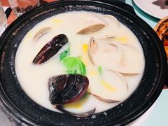 无油鱼汤煮时疏-大树餐厅(益田假日店)