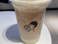 -喜茶(东莞雍华庭店)