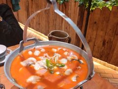 -老滇山寨•云南特色菜•地方菜•民族风情歌舞表演(金碧店)